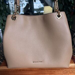 Michael Kors Large Kensington Shoulder Tote Bag NWOT